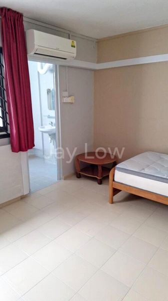 Room (HDB) for Rent in  294 Tampines Street 22 - Image 7